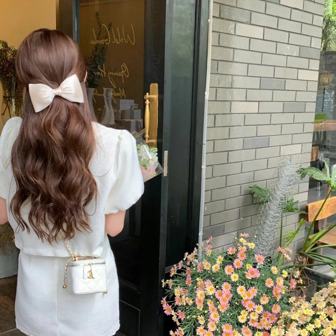 又是吴海英